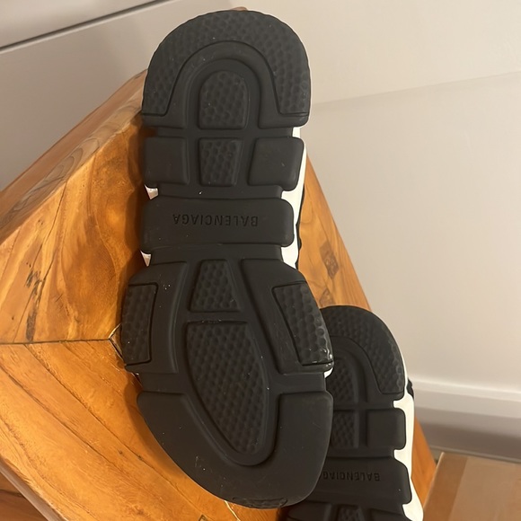 Balenciaga Black Speed Recycled Knit Sneaker - Picture 3 of 4